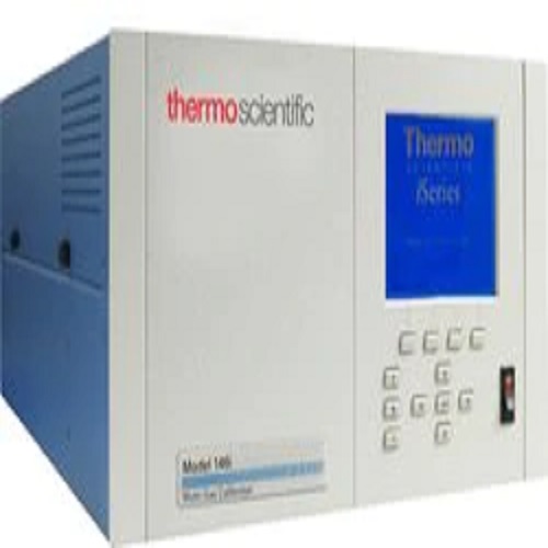 Thermo Scientific 多種氣體校準儀